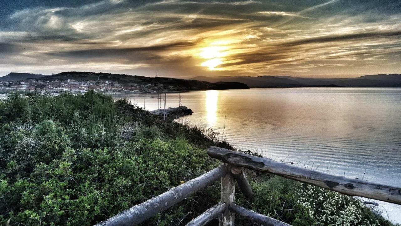 依诺罗达Στ' Ακρογιάλι公寓 外观 照片